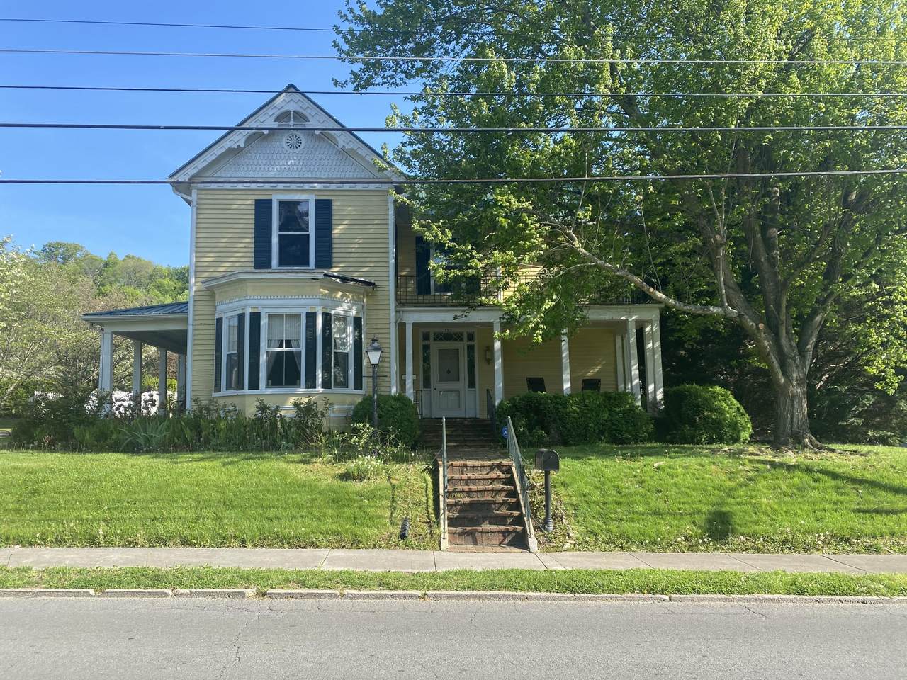 400 Mckinney Avenue - Photo 1