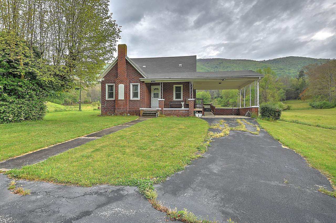 3629 Ap Carter Highway - Photo 1