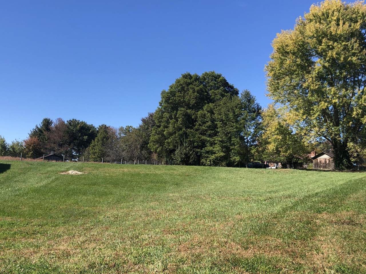 2040 Carson Way - Photo 1