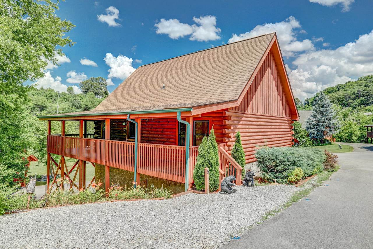 1810 Trout Way - Photo 1