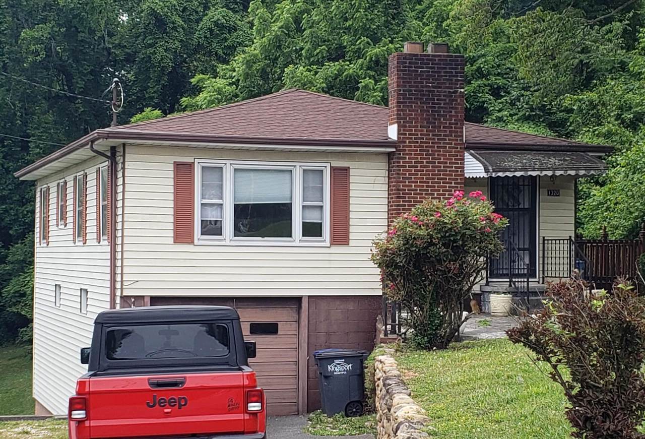 1320 Ridgecrest Ave. - Photo 1