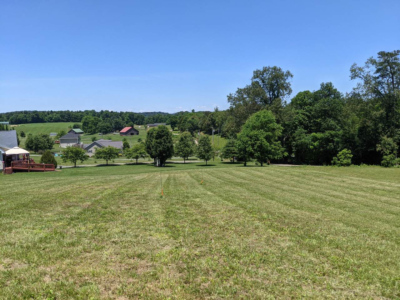 4250, 4270 Chuckey Pike - Photo 1