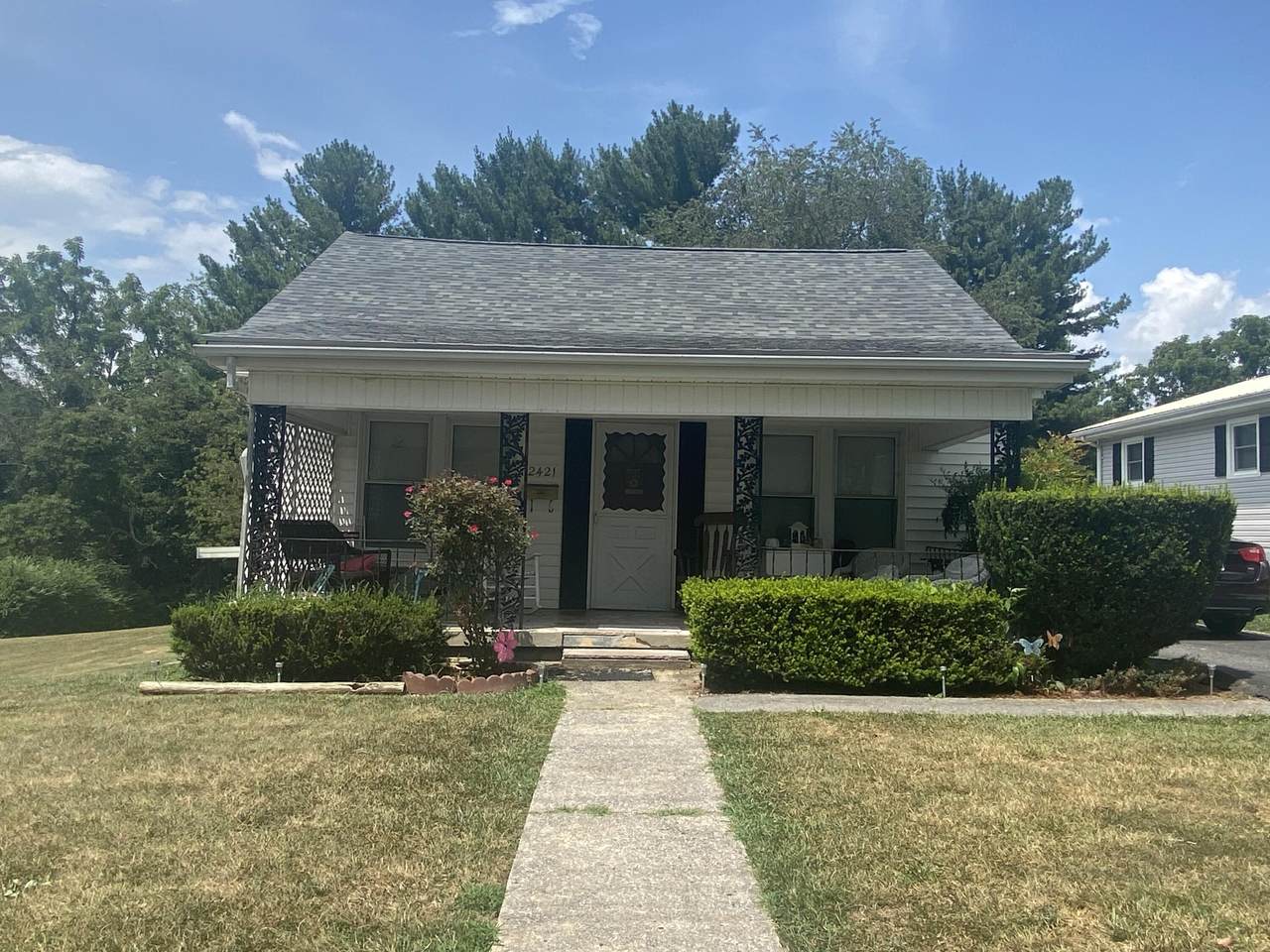 2421 Randolph St - Photo 1