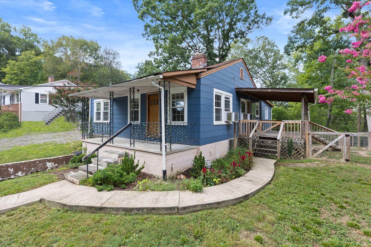 1632 Harold Hill Road - Photo 1