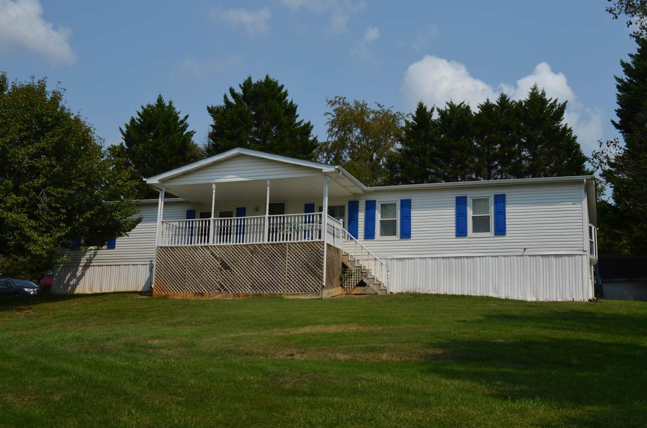 304 Parker Lane - Photo 1