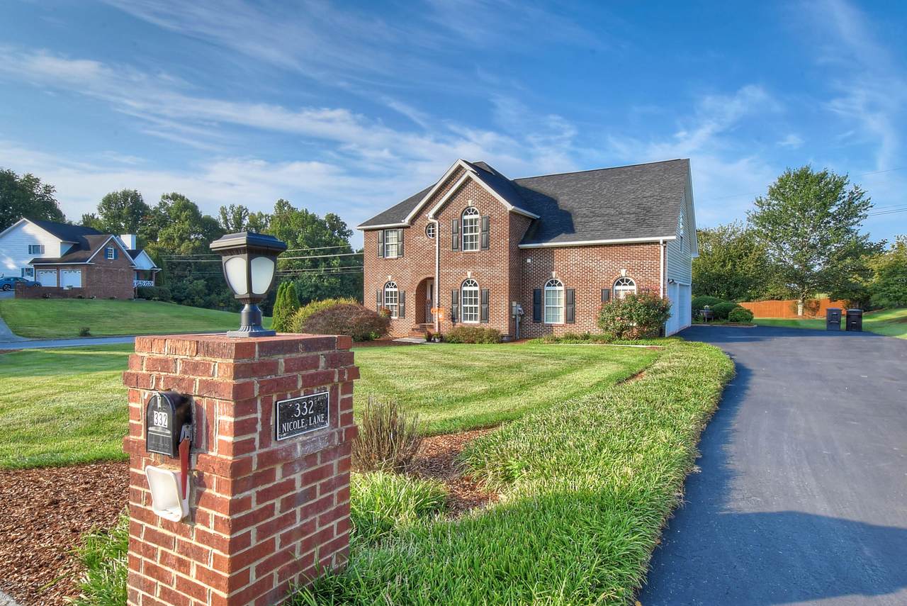 332 Nicole Lane - Photo 1