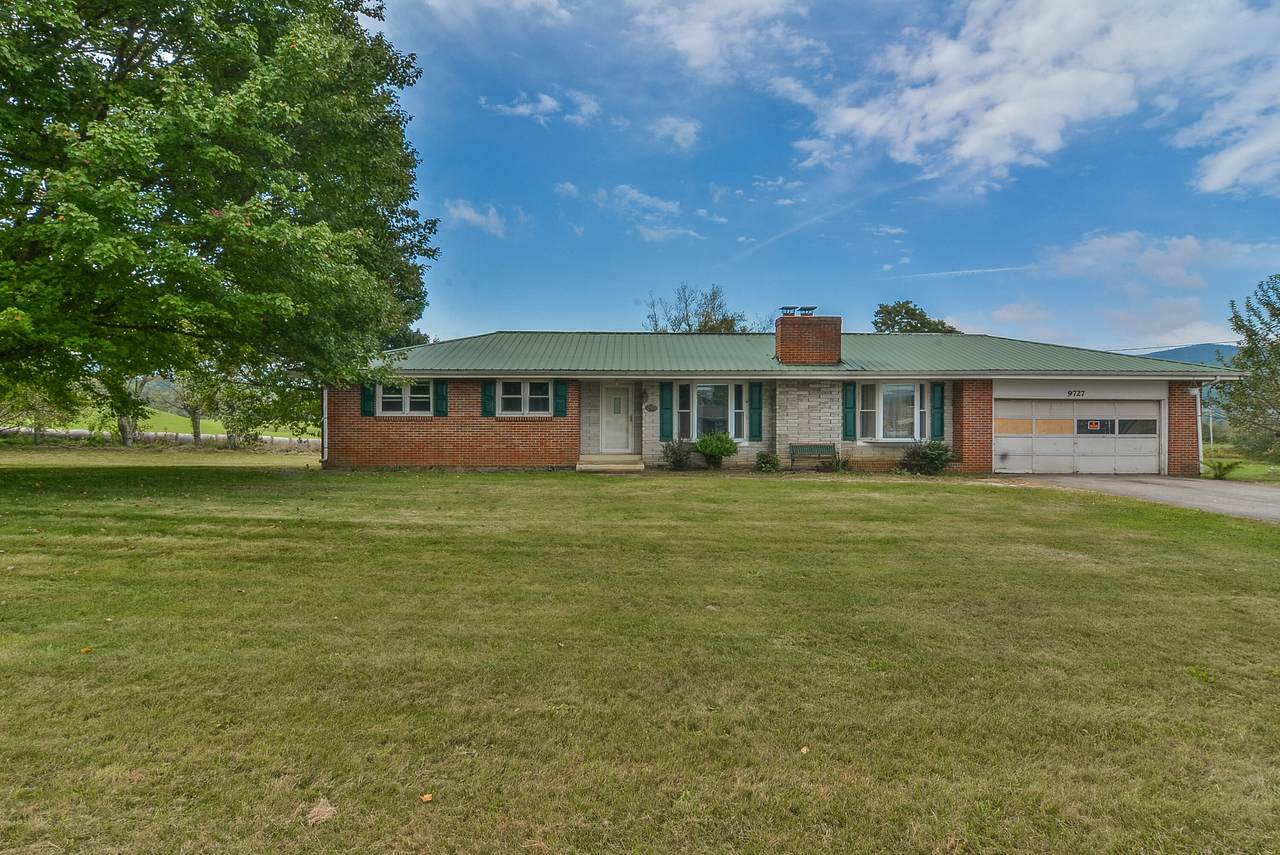 9727 Highway 421 - Photo 1