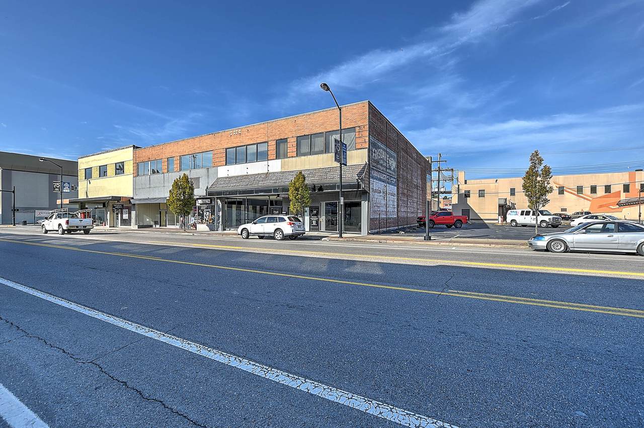 218 Center Street - Photo 1
