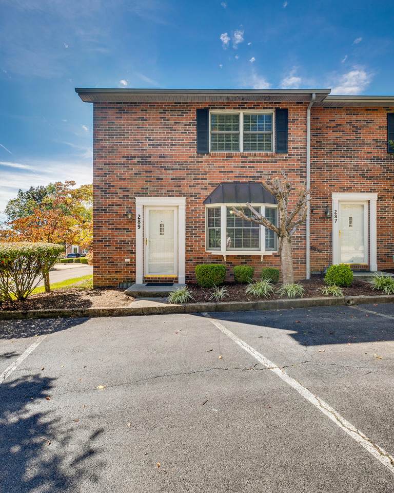 17 Heritage Drive - Photo 1