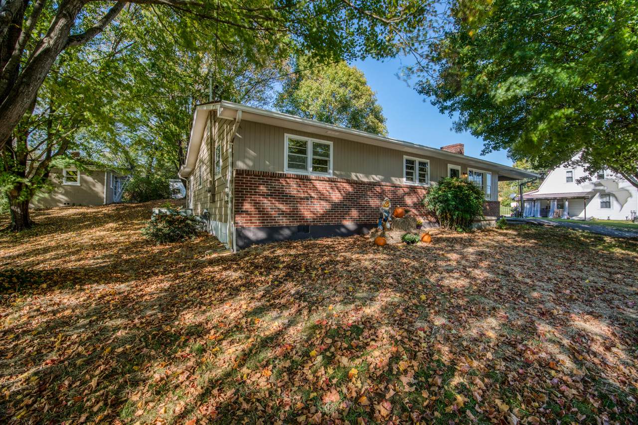 2409 Bradley Street - Photo 1