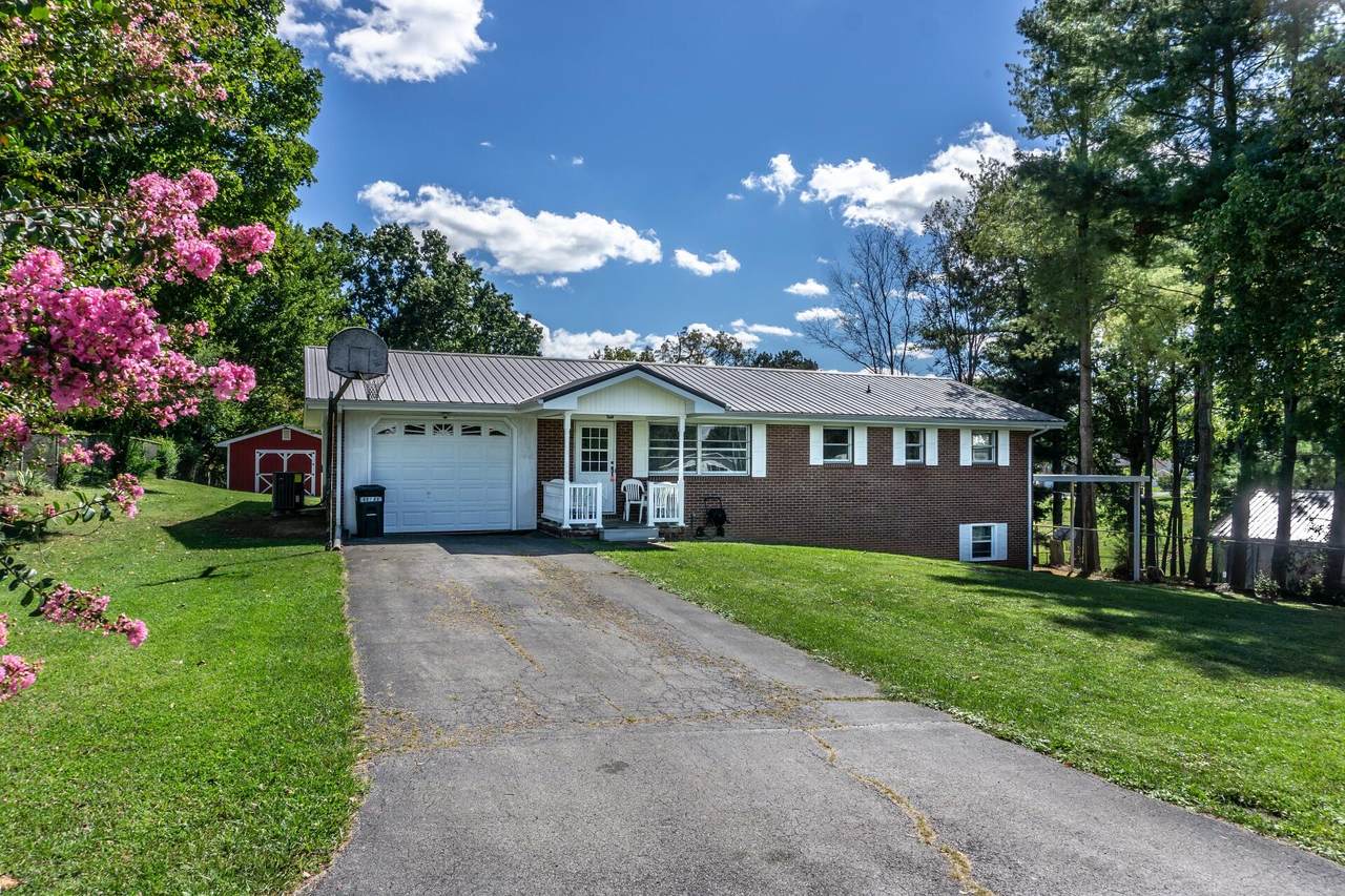 38 Crest Drive - Photo 1