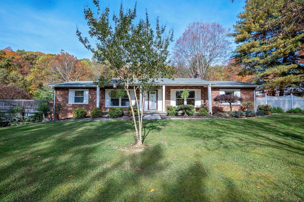 424 Poplar Grove Road - Photo 1