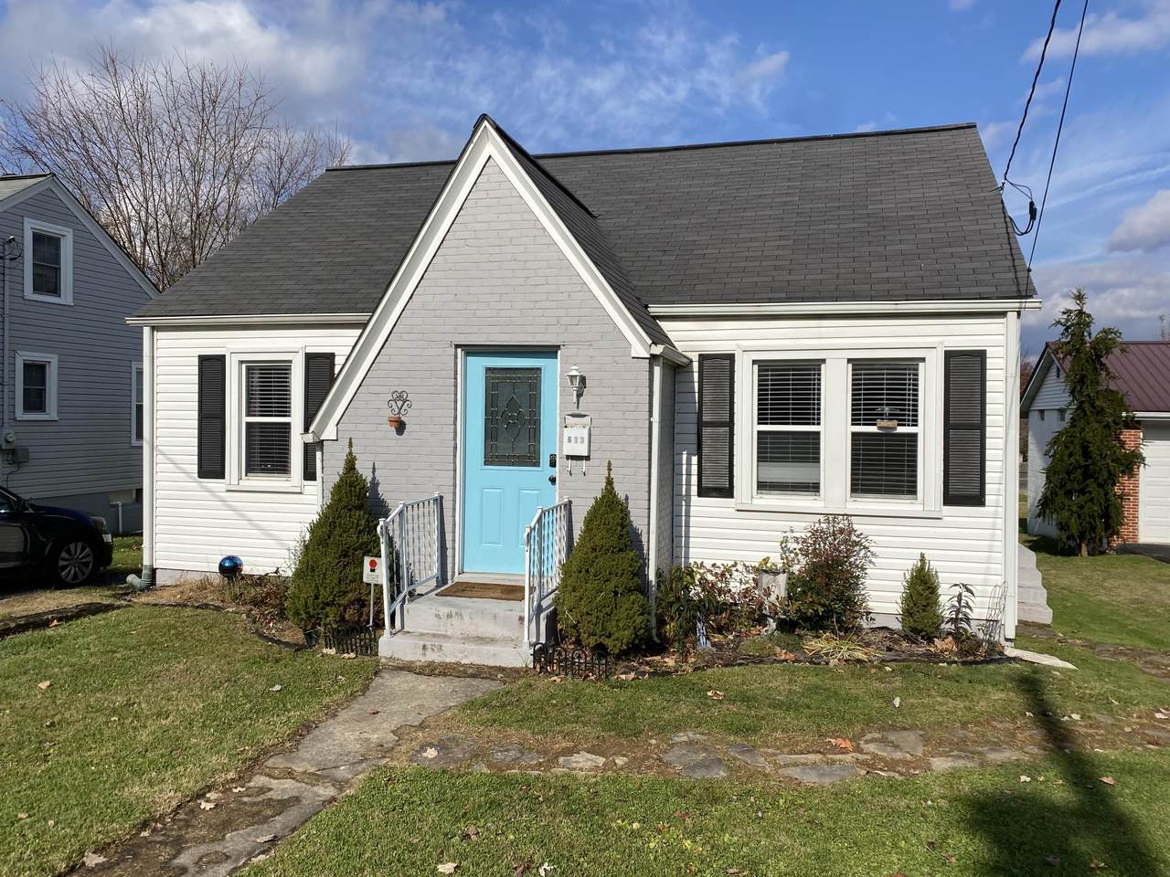 613 I Street - Photo 1