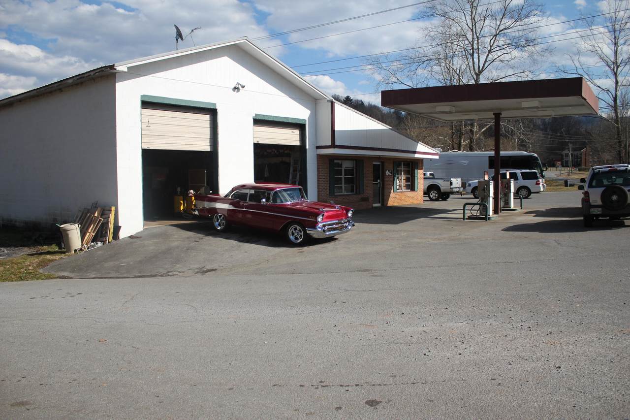 Xxx Blue Springs Road - Photo 1