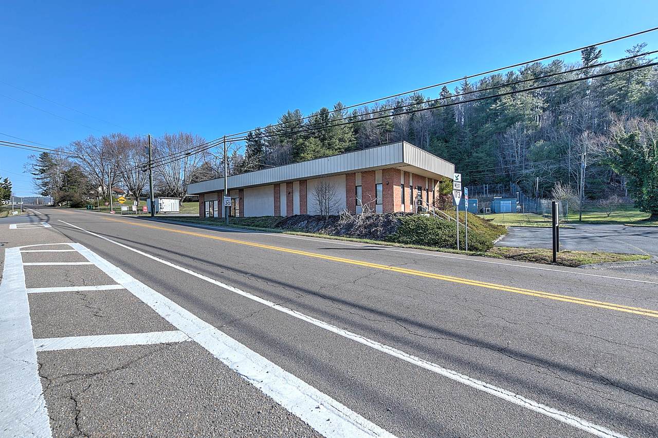 3614 Unicoi Drive - Photo 1