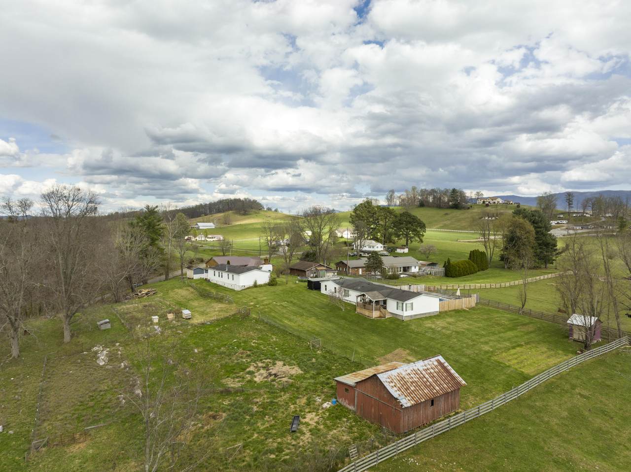 18478 County Park Road - Photo 1