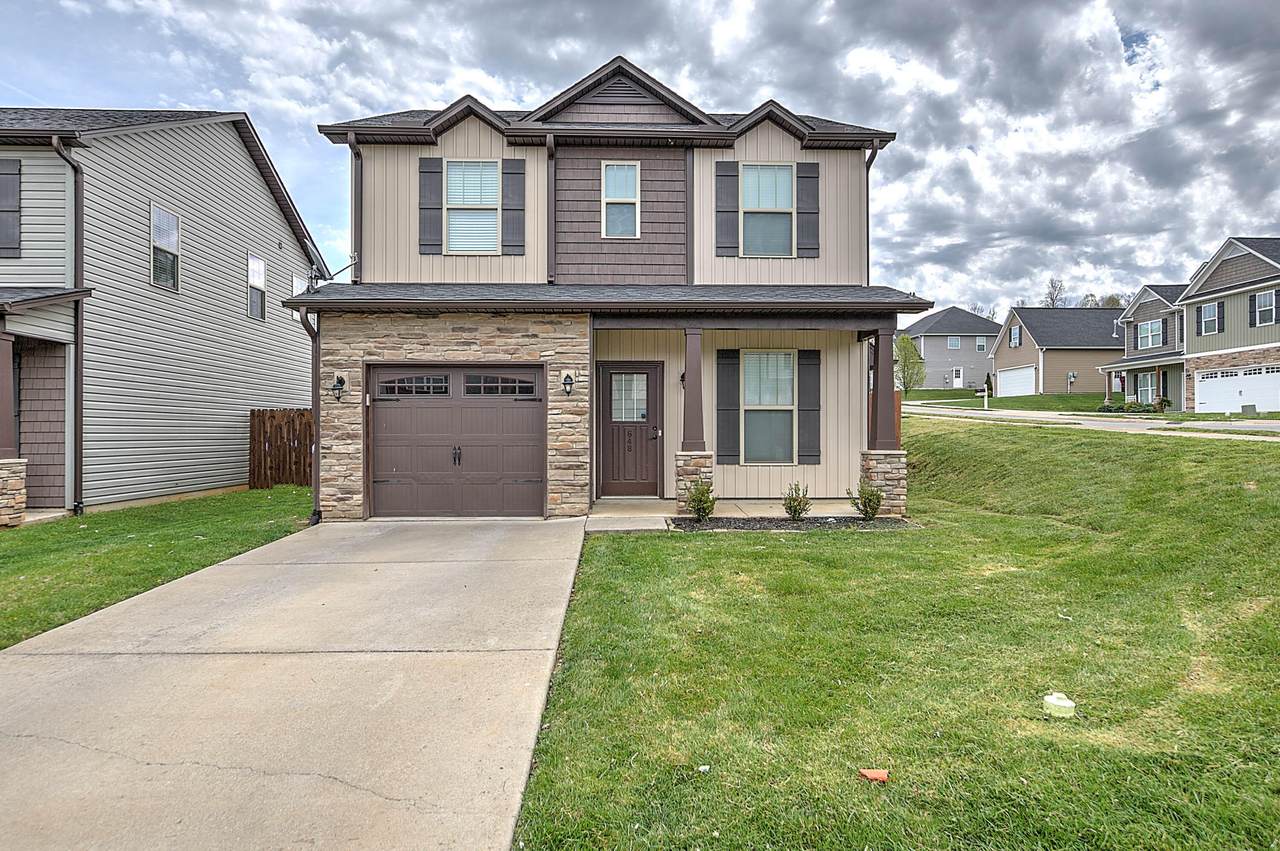 648 Suffolk Road - Photo 1