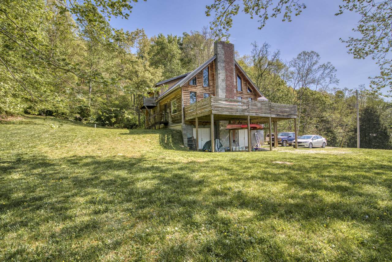 23001 N Fork River Road - Photo 1