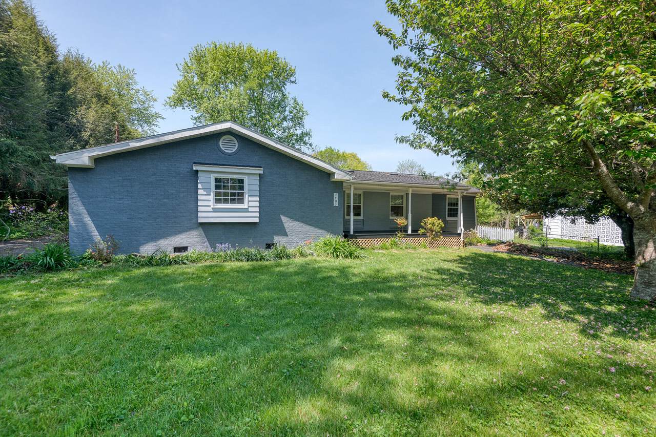 1703 Woodland Avenue - Photo 1