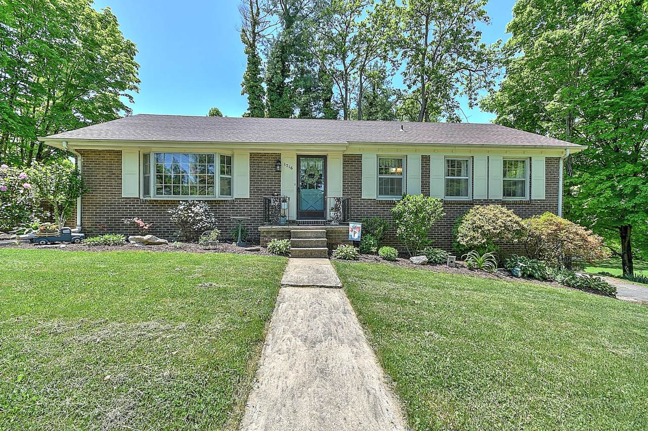 1716 Scenic Drive - Photo 1