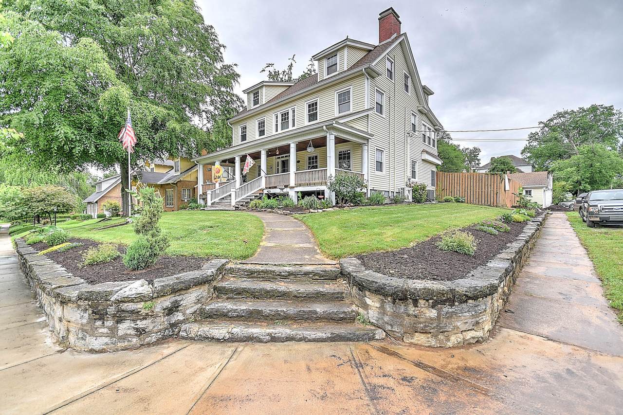 623 Georgia Avenue - Photo 1