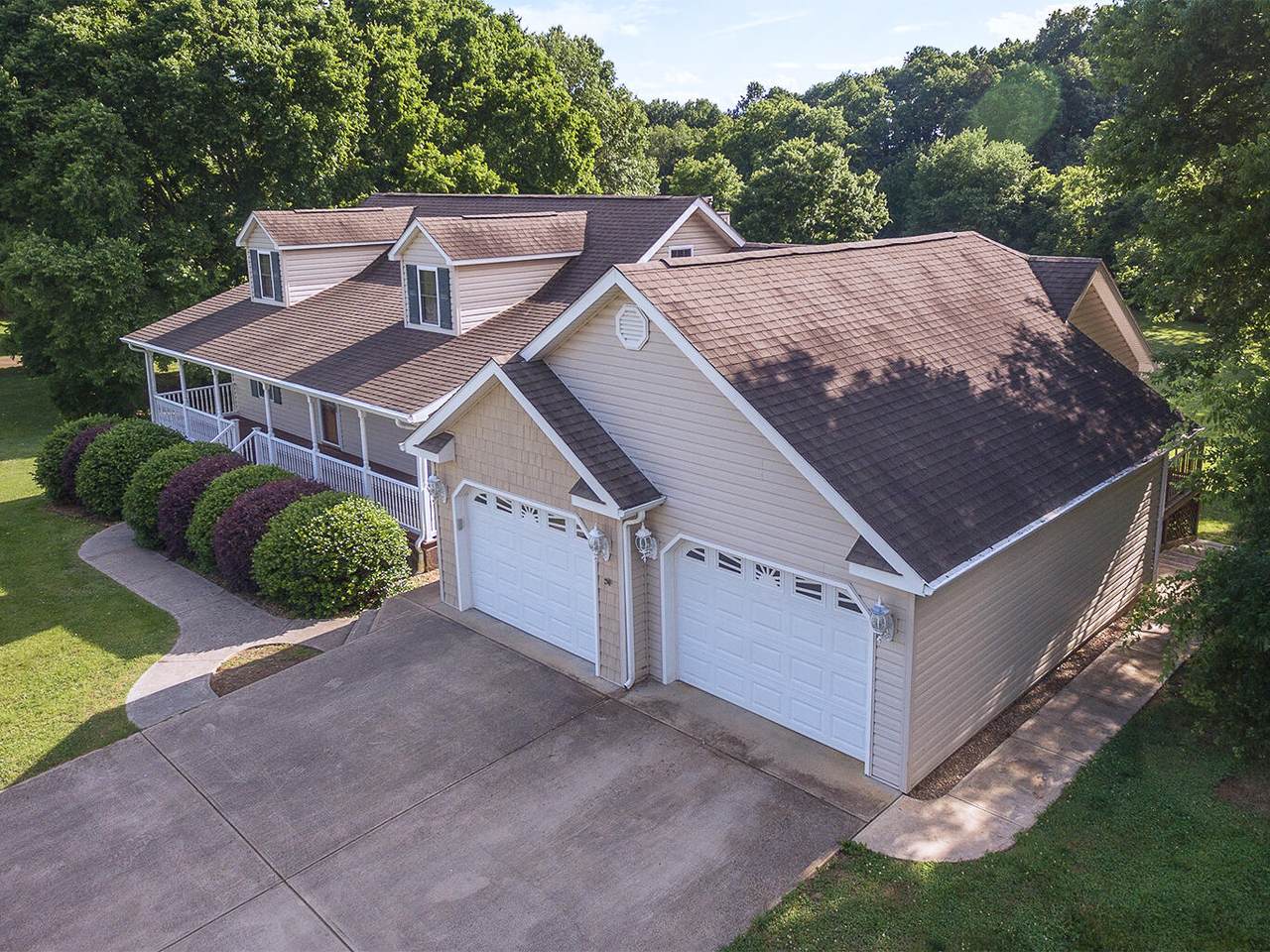 740 Cartwheel Road - Photo 1