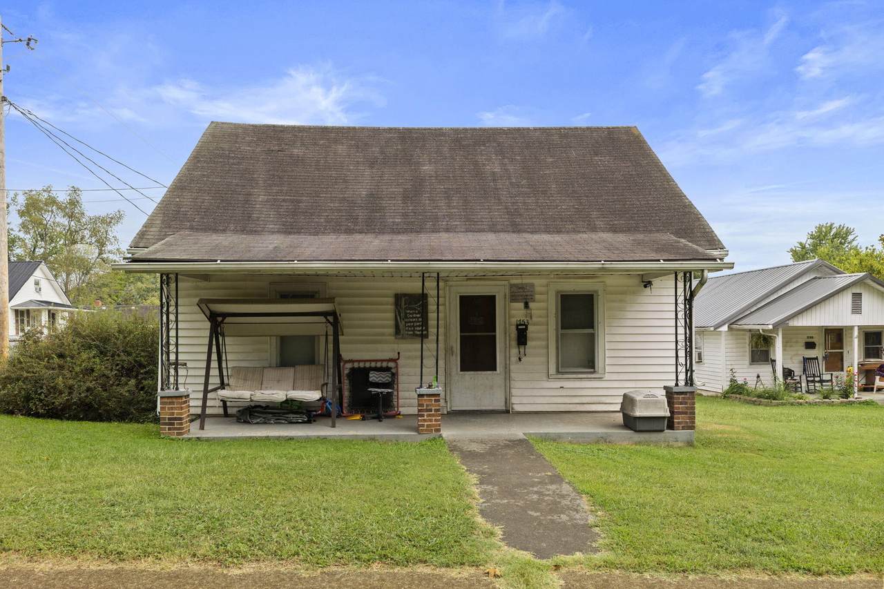 1753 Harris Street - Photo 1