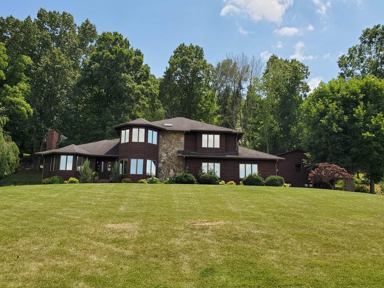 390 Winterham Drive - Photo 1