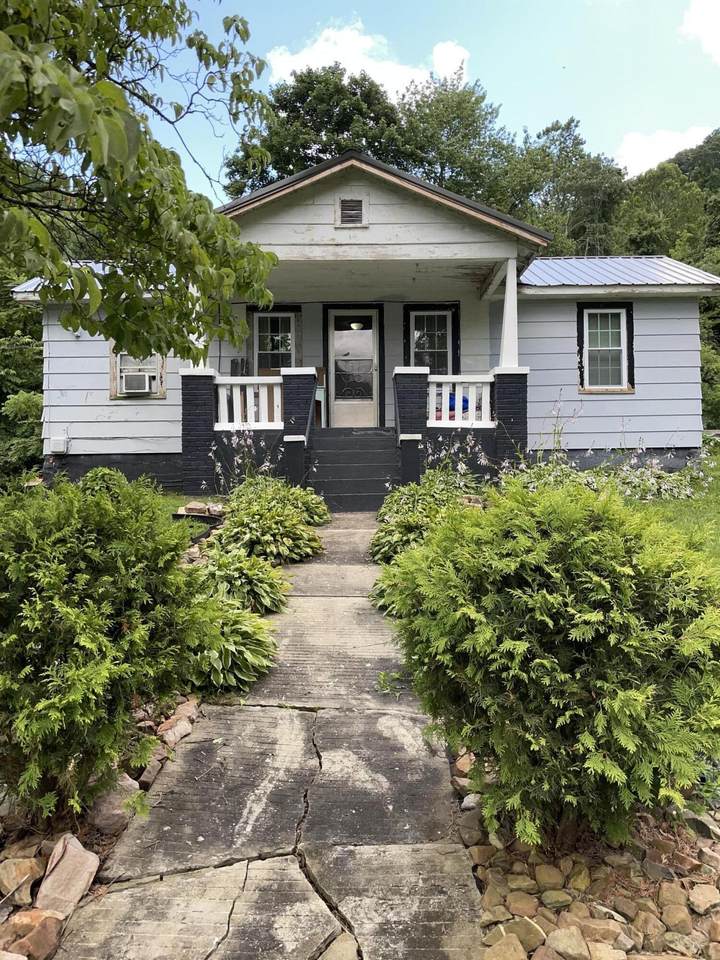 341 Jenkins Hollow Road - Photo 1