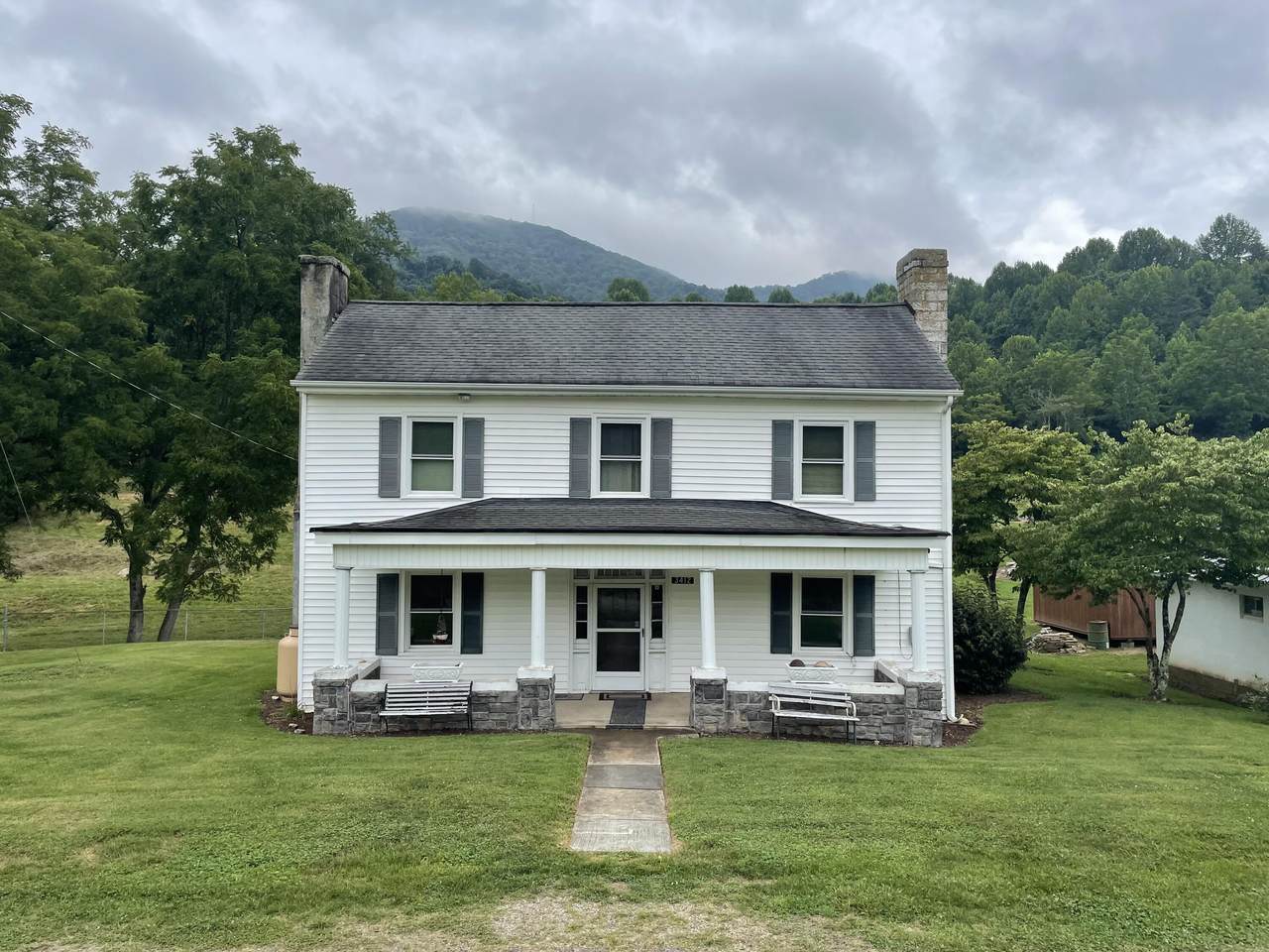 3412 Nickelsville Highway - Photo 1