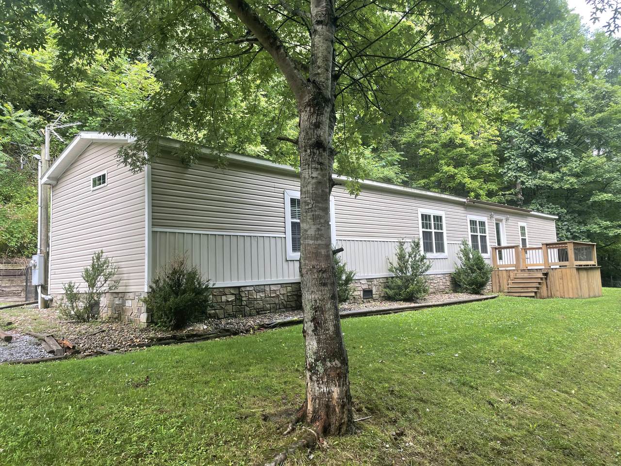 120 Daddy Moore Road - Photo 1