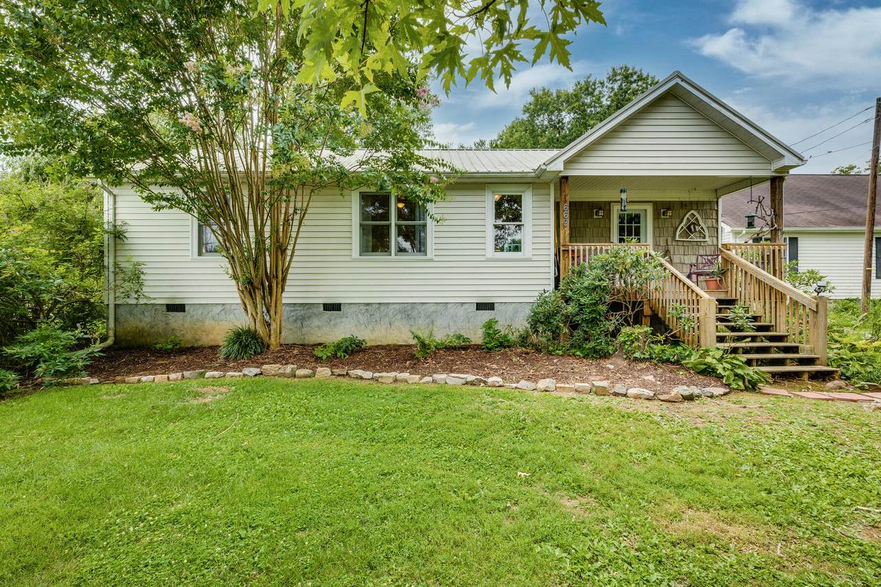 669 & 671 Summit Drive - Photo 1
