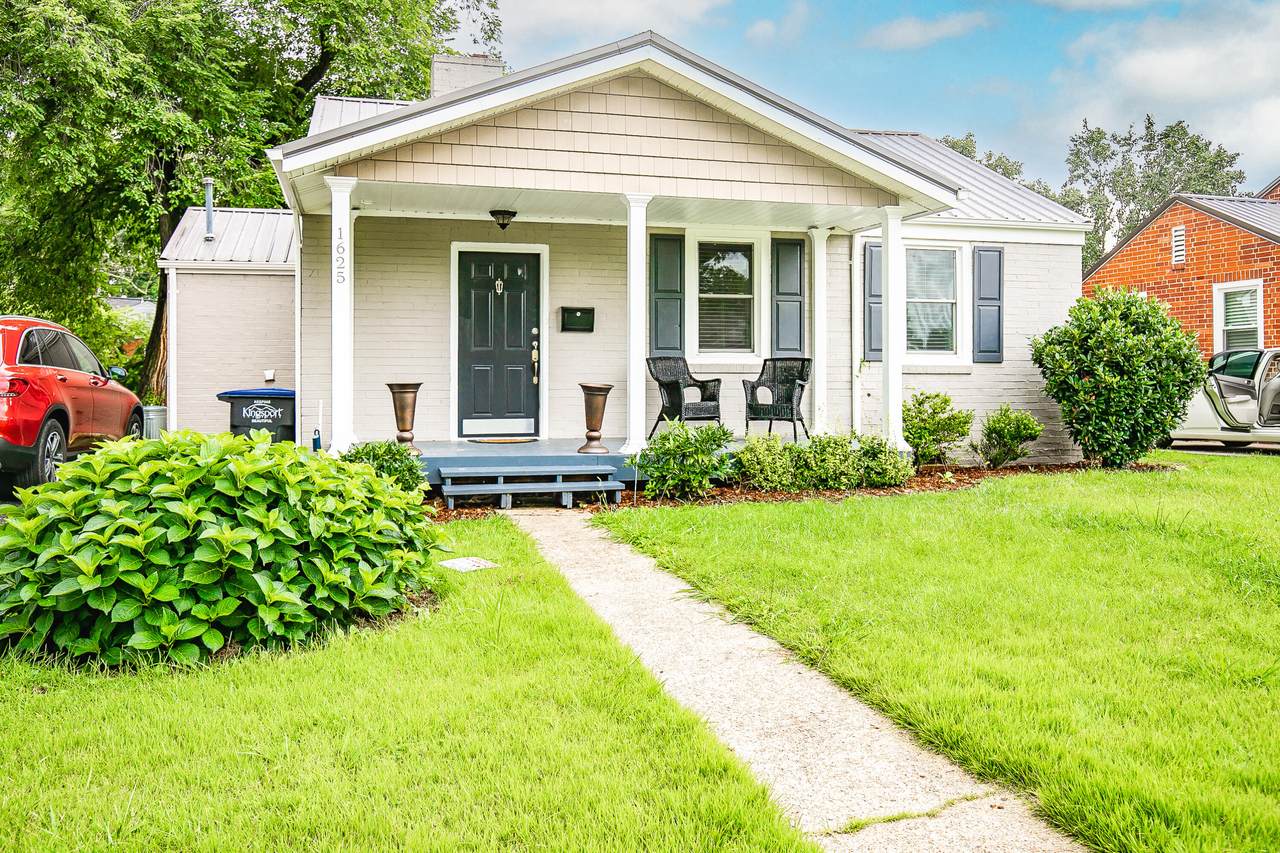 1625 Carolina Avenue - Photo 1