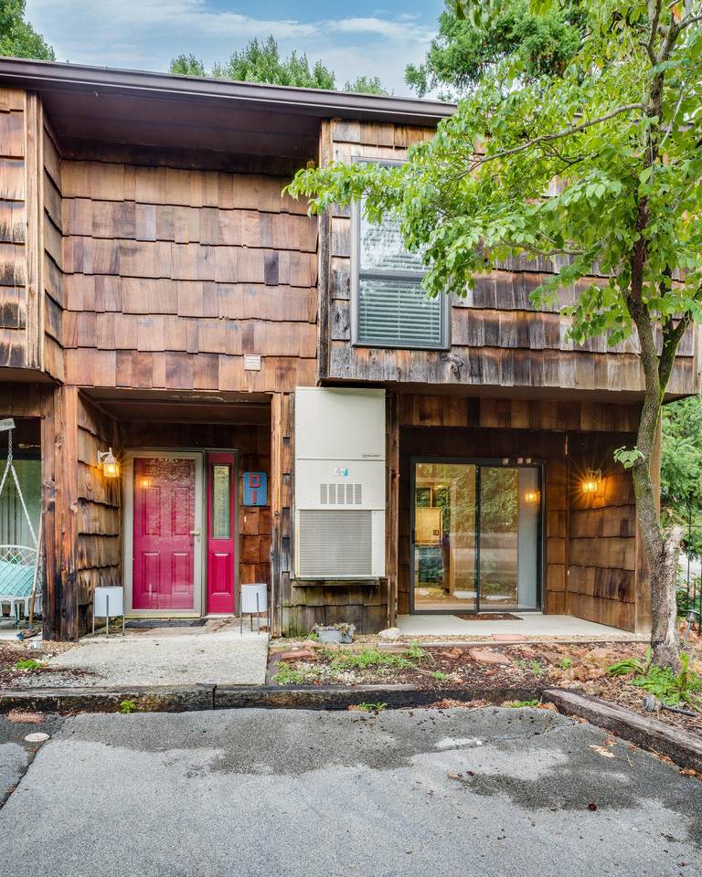 115 Beechnut Street - Photo 1