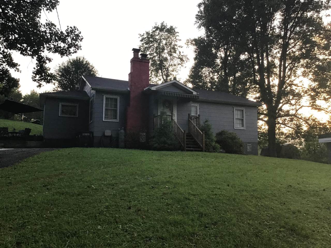 325 Grand Avenue - Photo 1