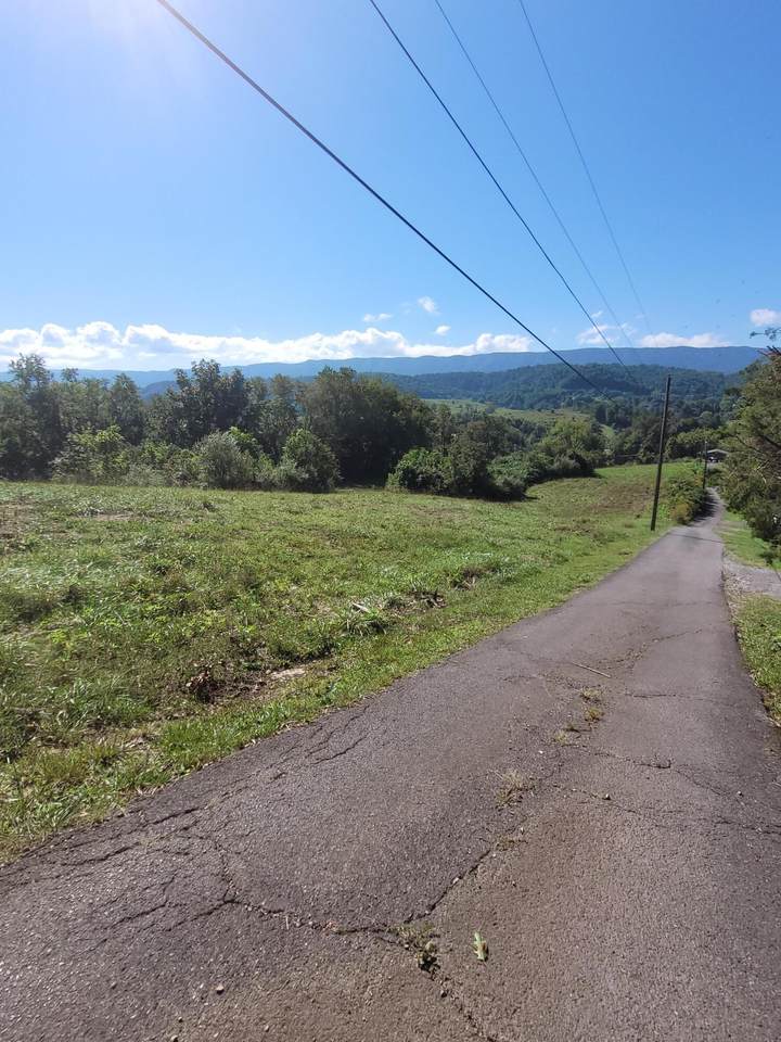 101 Briarwood Hills Drive - Photo 1