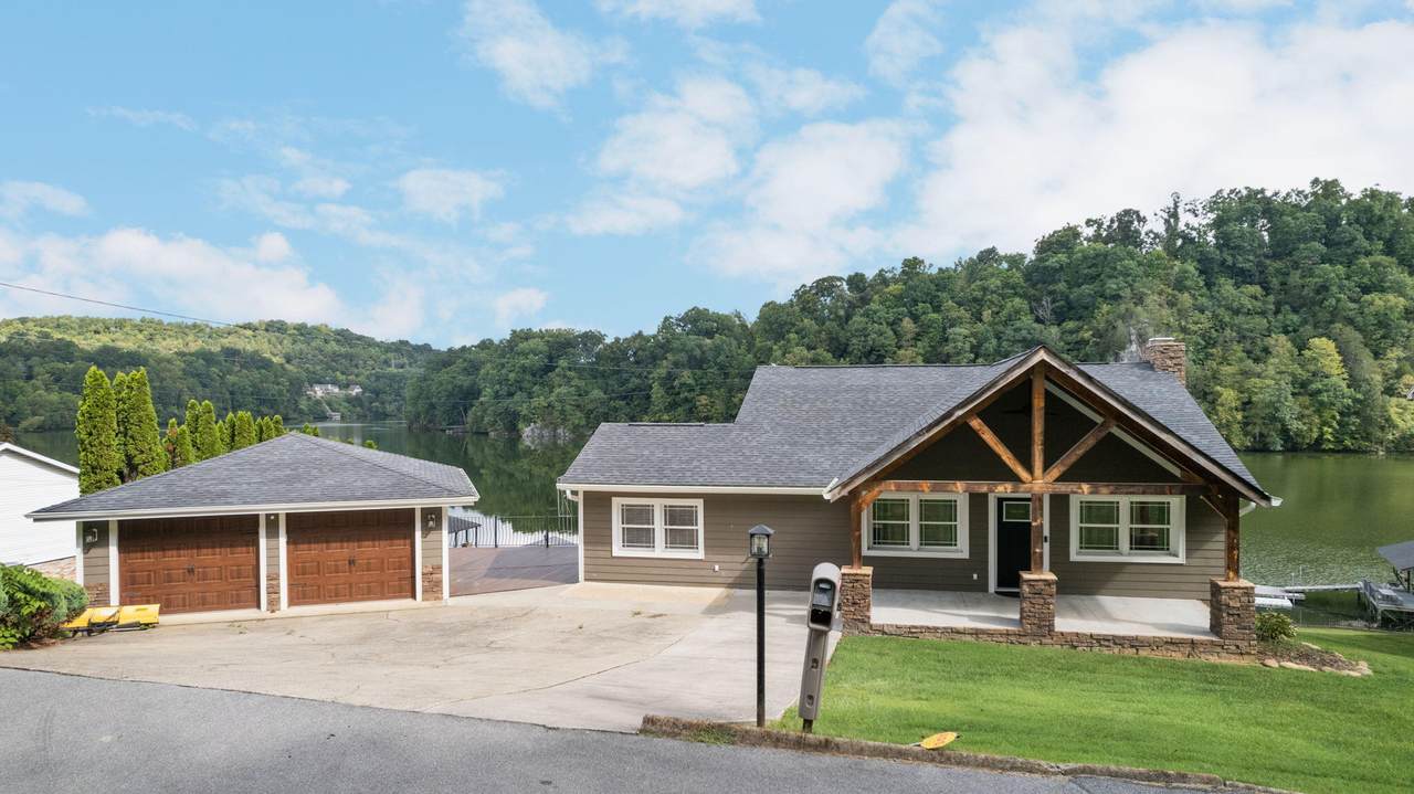 3525 Lakeshore Drive - Photo 1