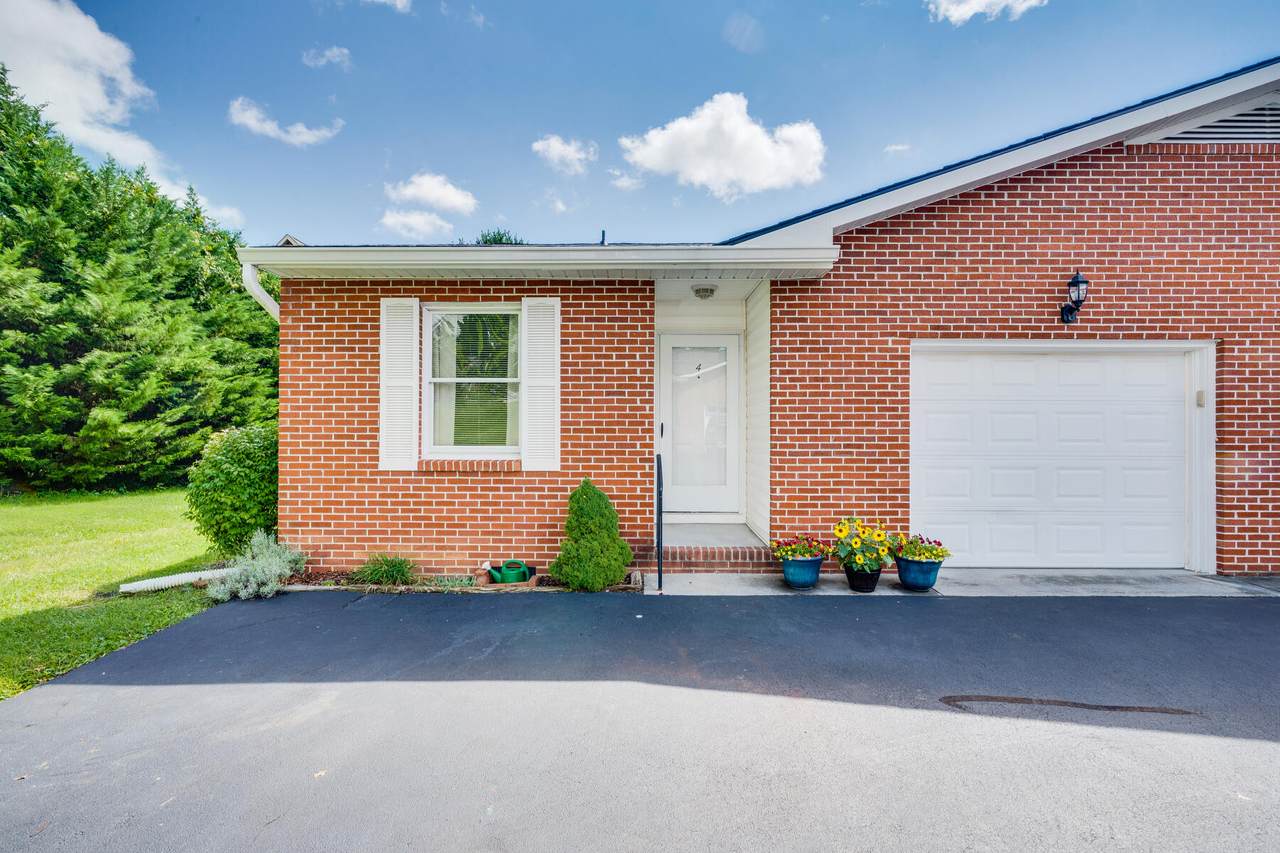 4 Tunbridge Court - Photo 1