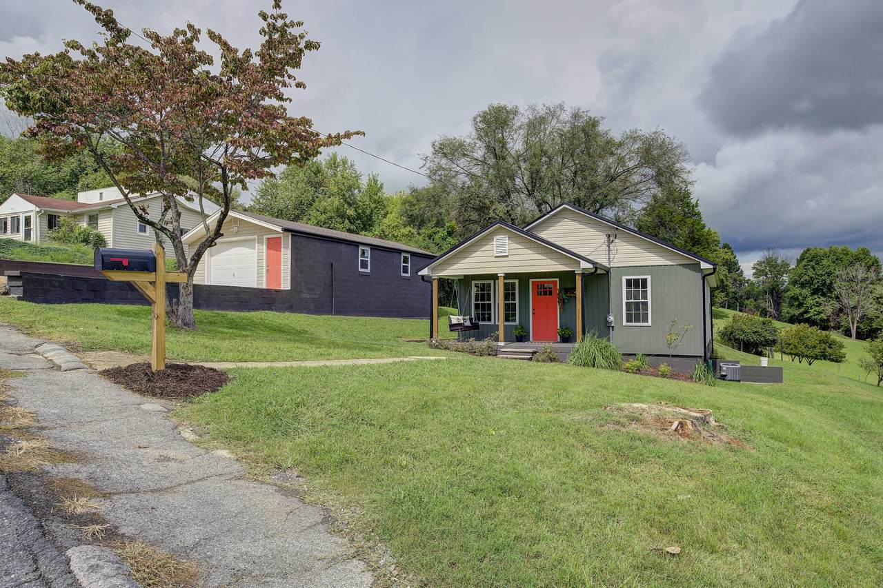 575 Peach Orchard Drive - Photo 1