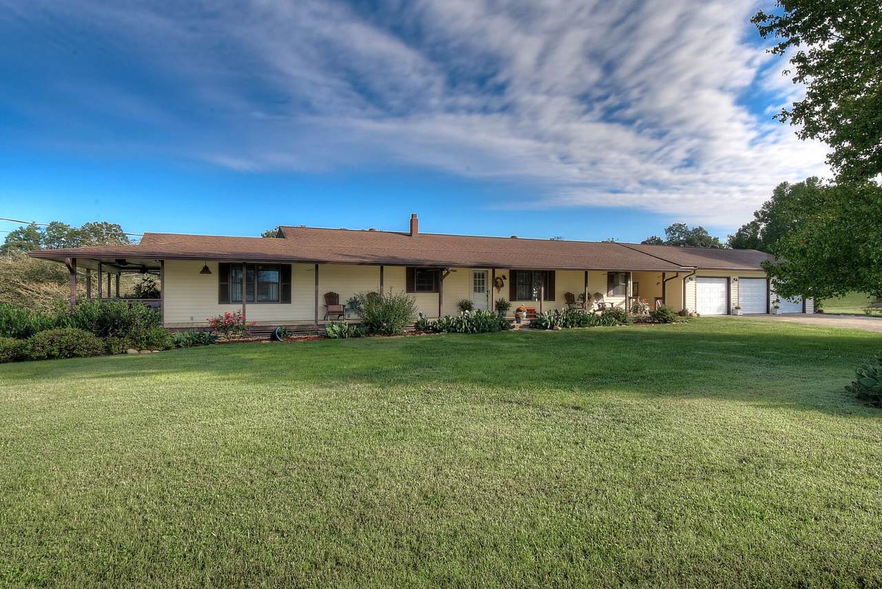200 Crum Lane - Photo 1