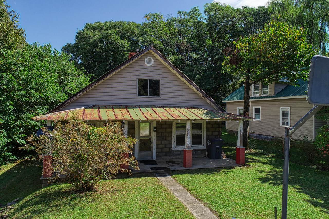 109 Devault Street - Photo 1