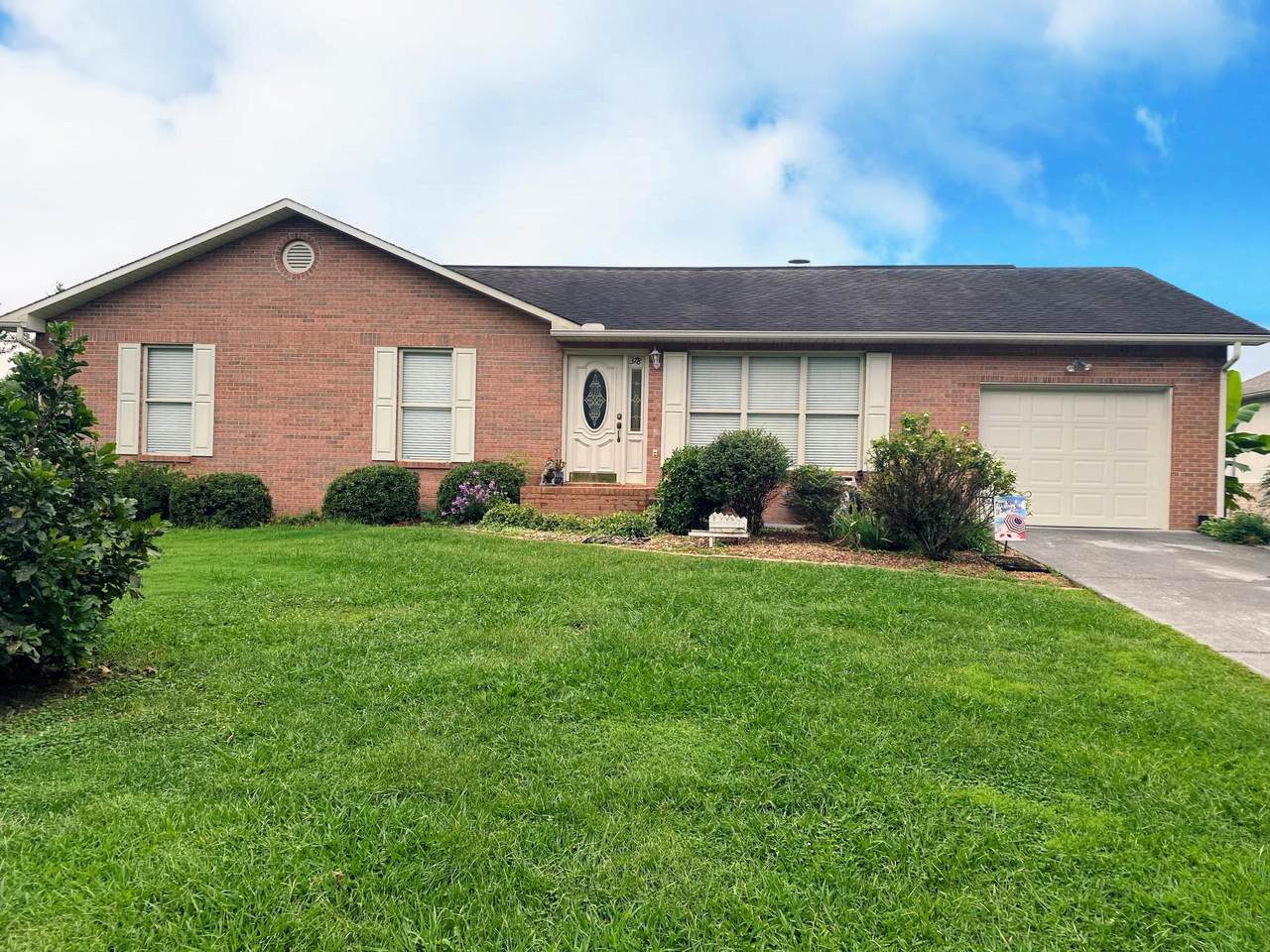 378 Huntsman Lane - Photo 1