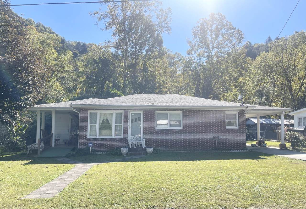 203 J&M Belcher Drive - Photo 1