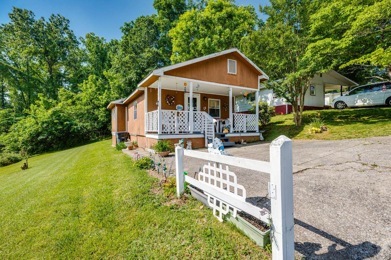 229 Emmett Street - Photo 1