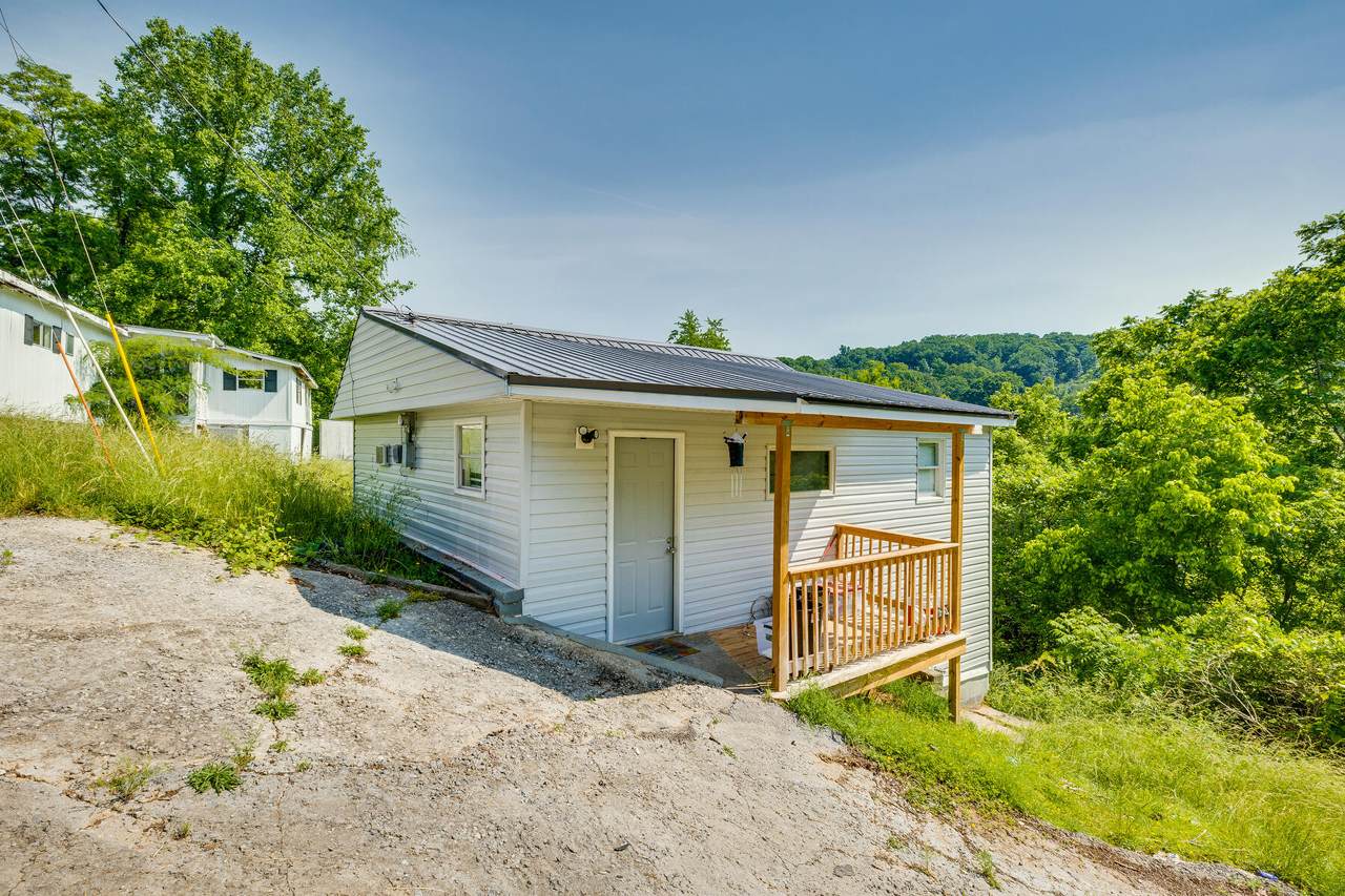 230 Emmett Street - Photo 1