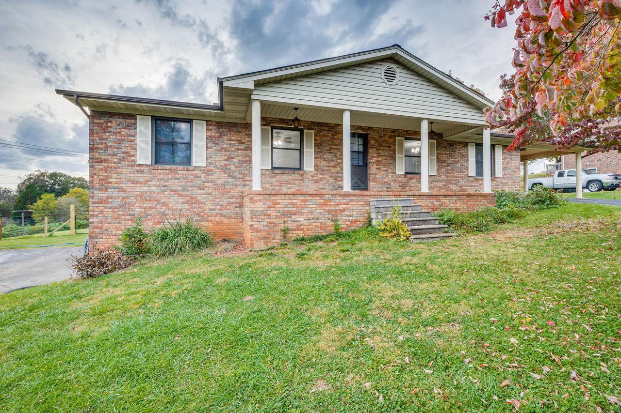 120 Seaver Avenue - Photo 1