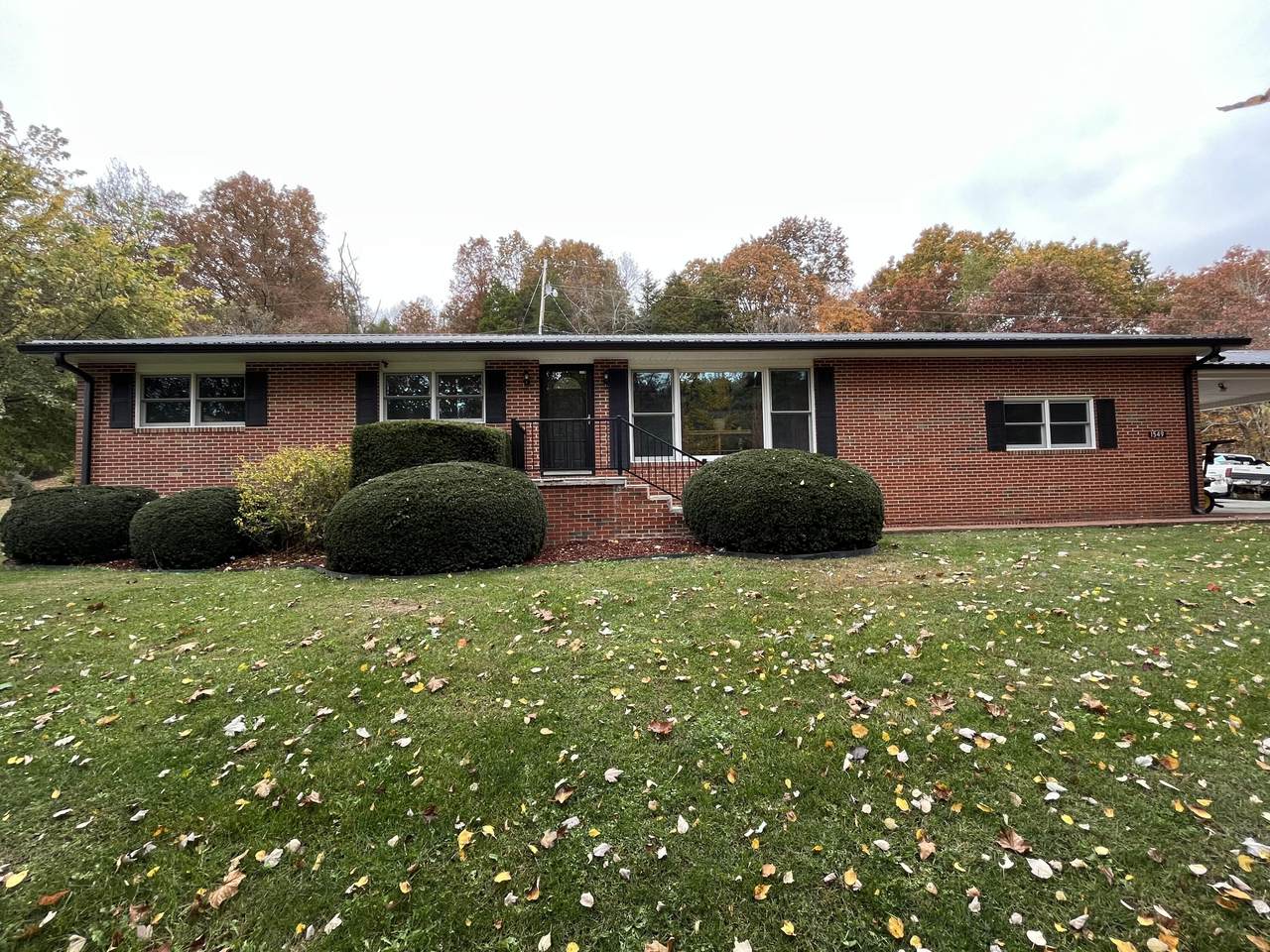 1549 Valley Creek Rd. - Photo 1