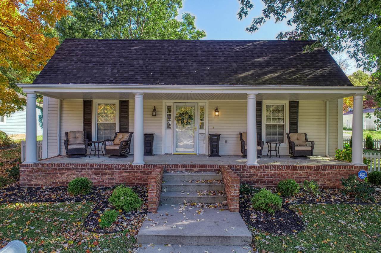 308 E Mckinney Avenue - Photo 1