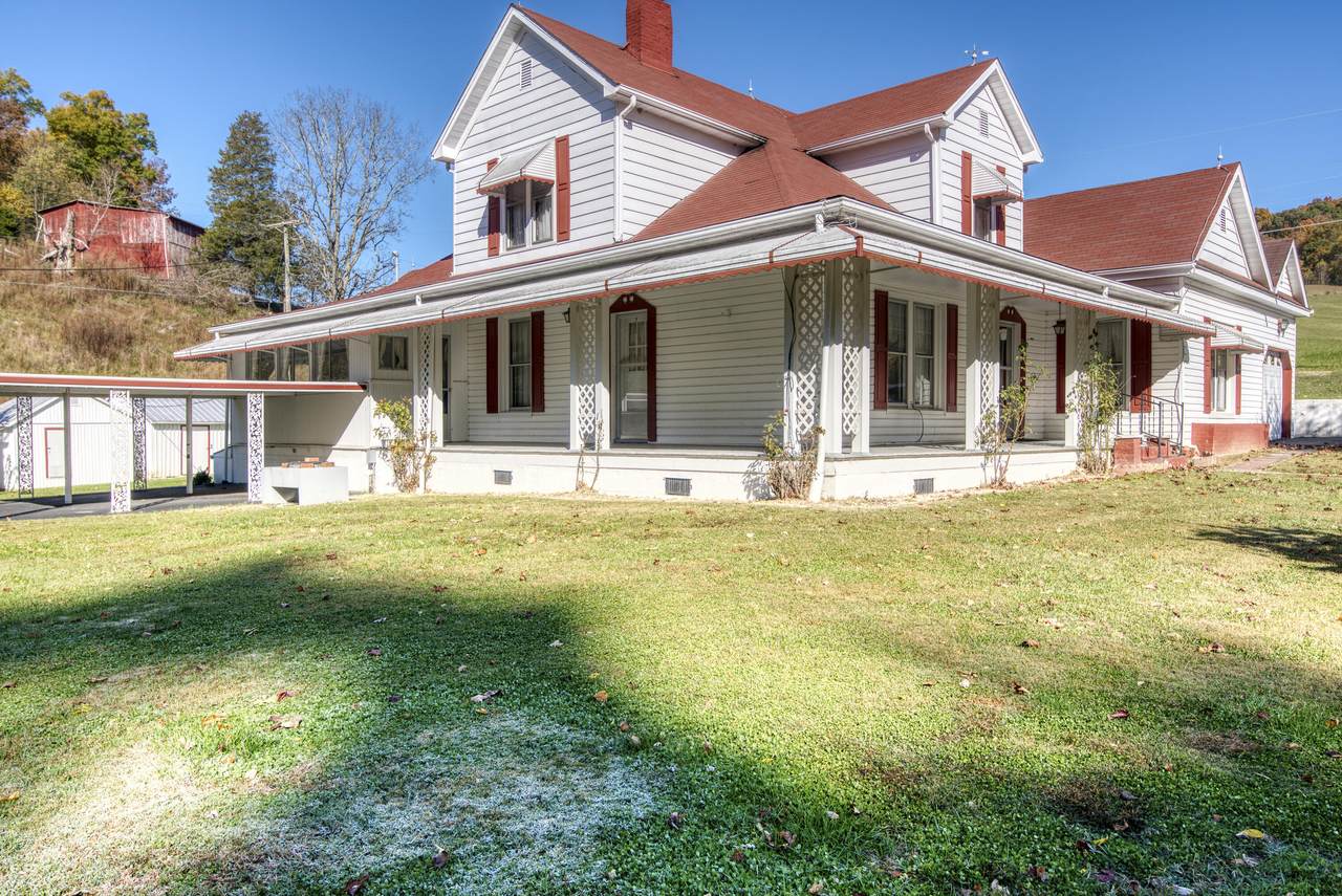 267 Central Heights Road - Photo 1