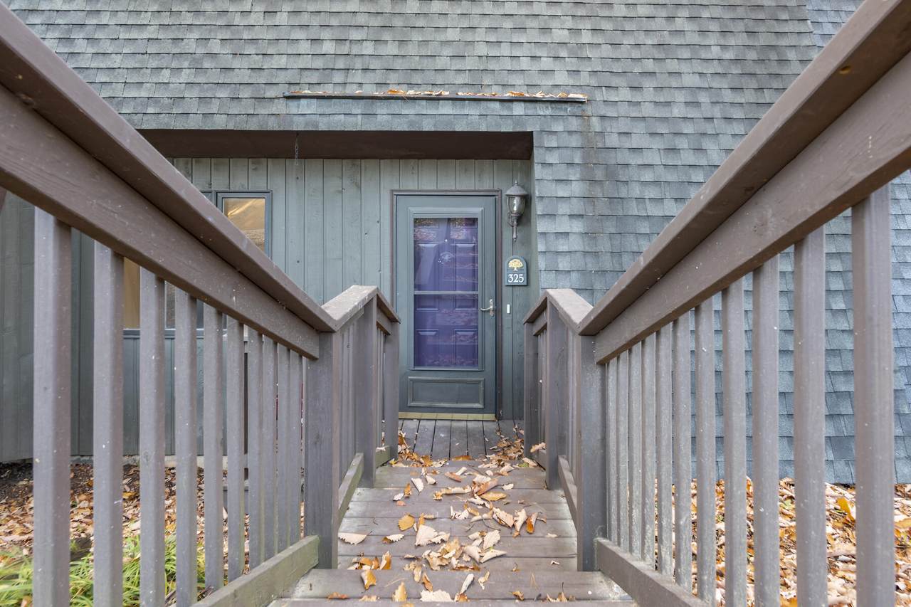 325 Hickory Bluff - Photo 1